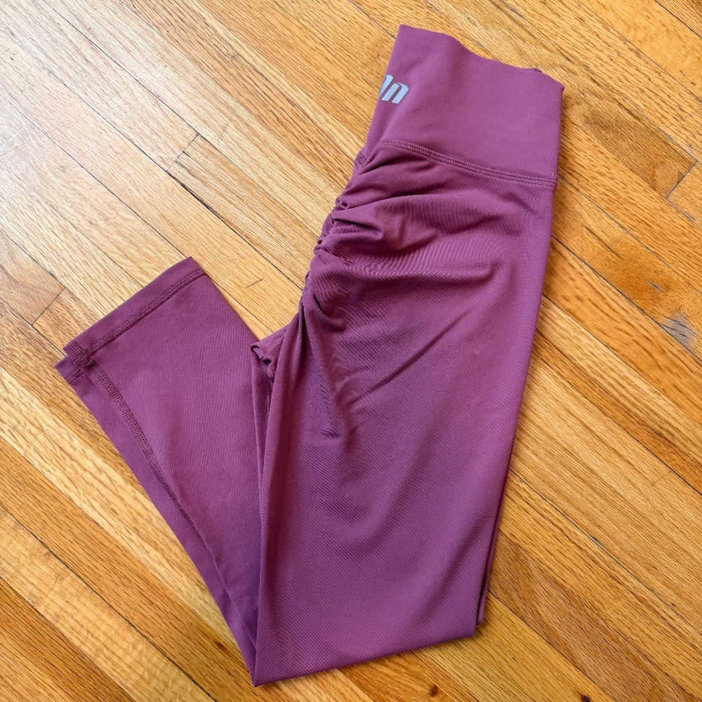 Full Length Dusty Pink Scrunch Bum Leggings.